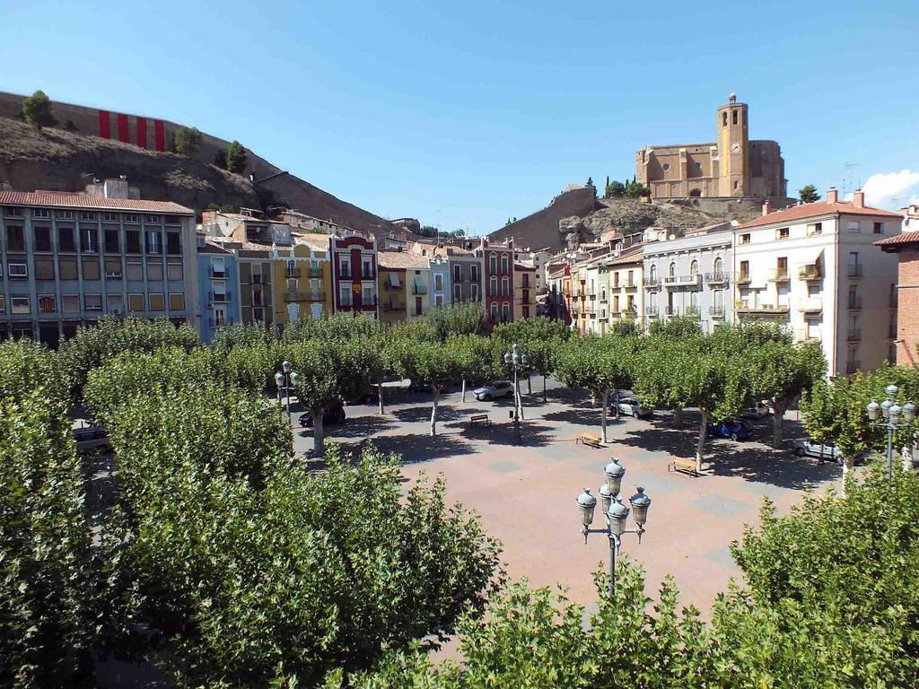 Atico Del Holandes Lägenhet Balaguer Rum bild